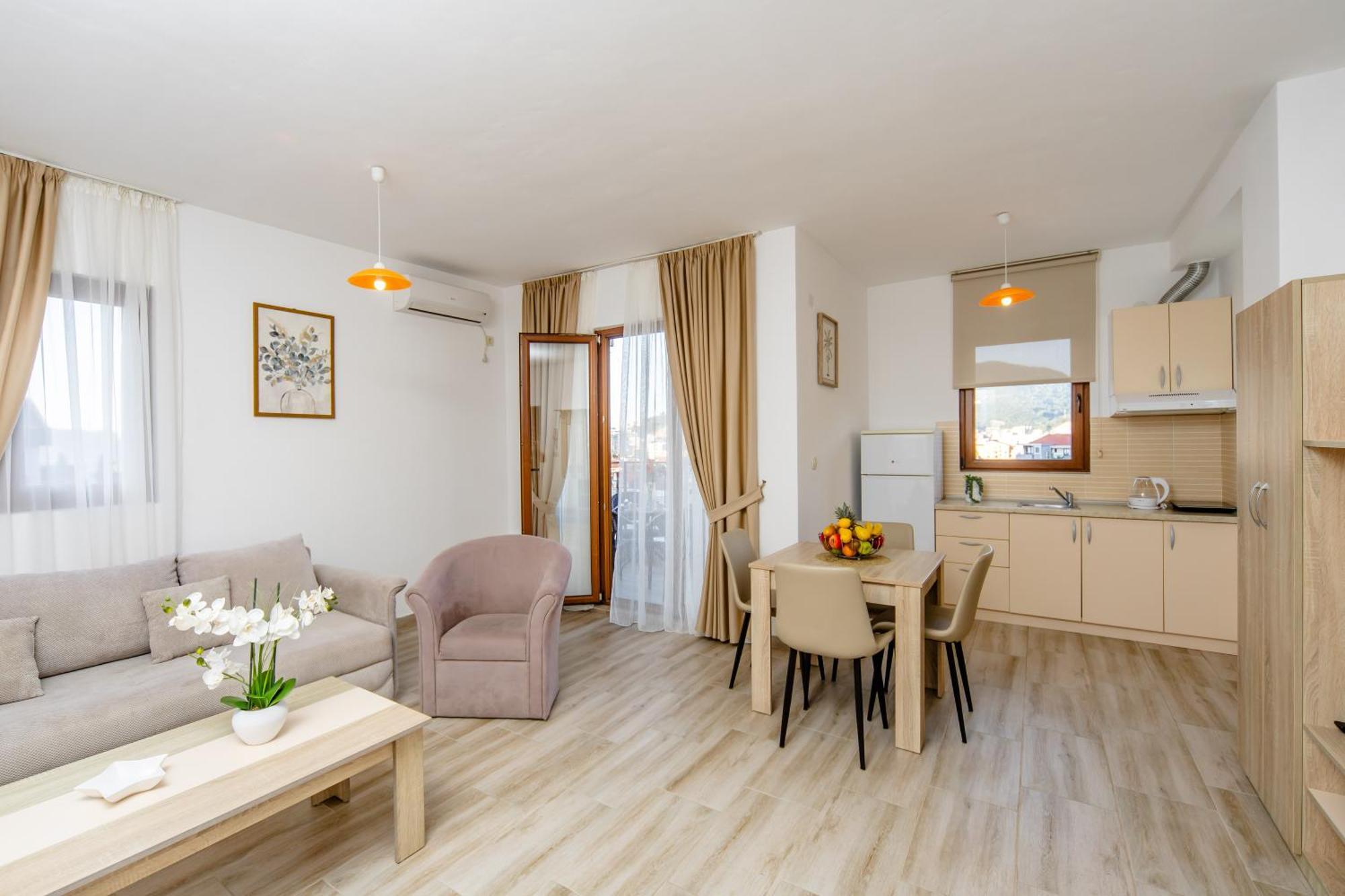 Arvala Apartments ブドヴァ エクステリア 写真