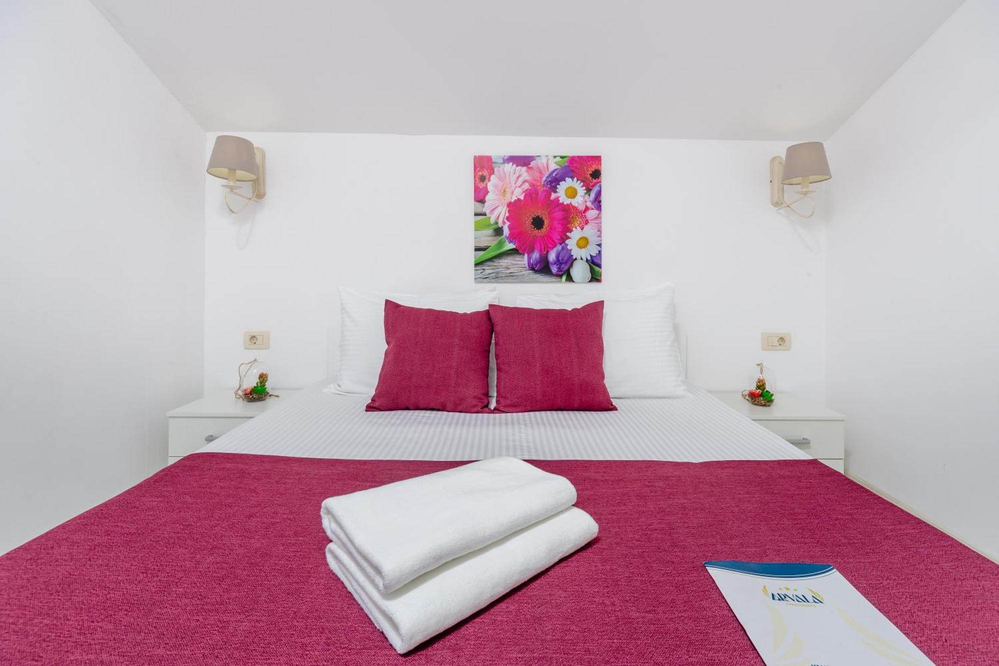 Arvala Apartments ブドヴァ エクステリア 写真