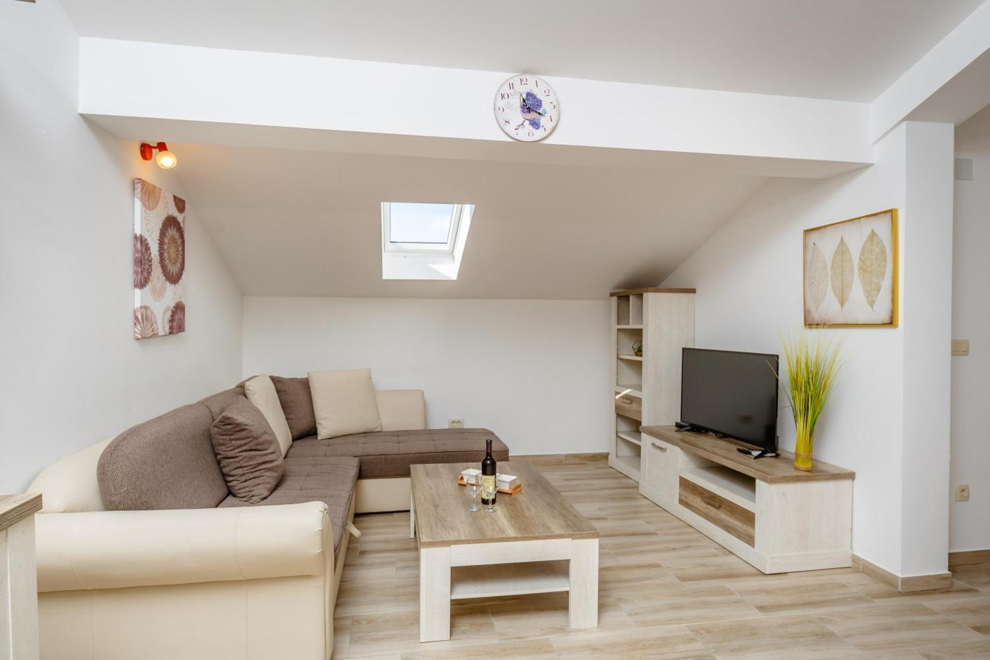 Arvala Apartments ブドヴァ エクステリア 写真